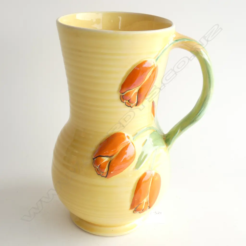 A Crown Devon flower ewer Image 1++